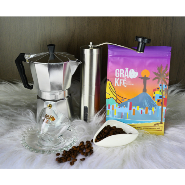 Combo Completo: Café em Grão + Moedor Manual + Cafeteira Italiana Moka + Xícara | Grão Kfé