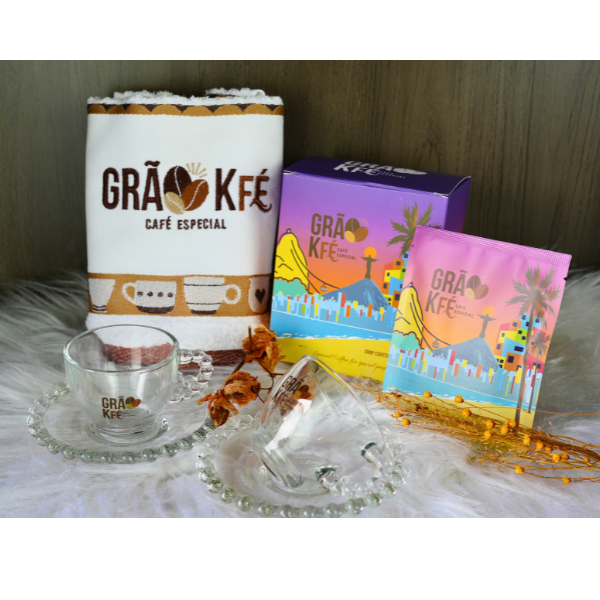 Combo Drip Coffee + 2 Xícaras + Pano de Prato Bordado - Grão Kfé